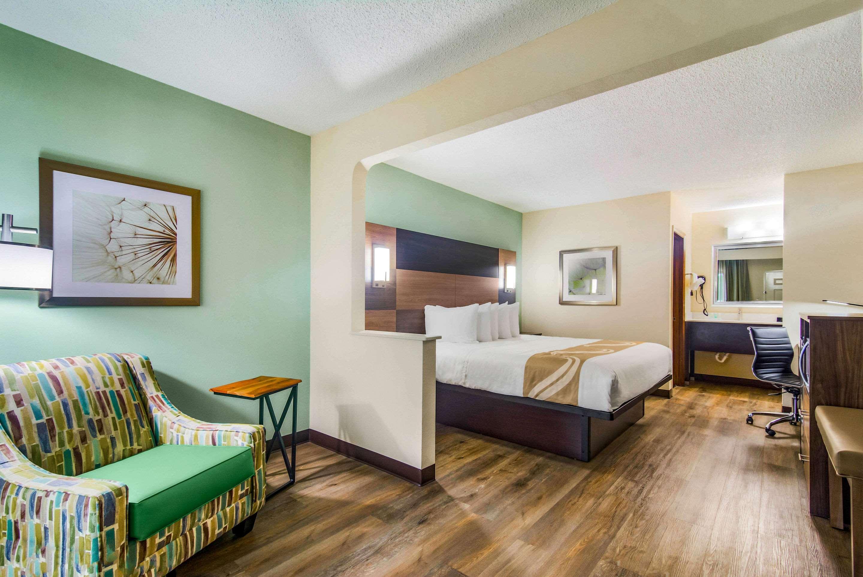 Quality Inn & Suites Lake City Exterior photo